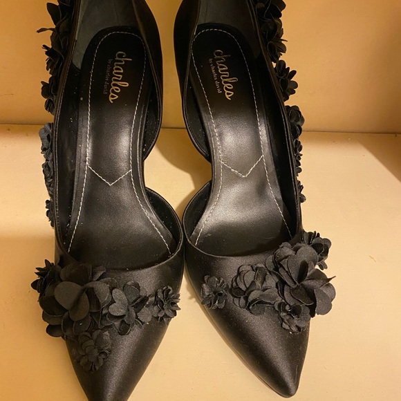 Out of this world black or cream Sam Edelman Cocktail heels👠 Brand New!!! - Picture 3 of 6